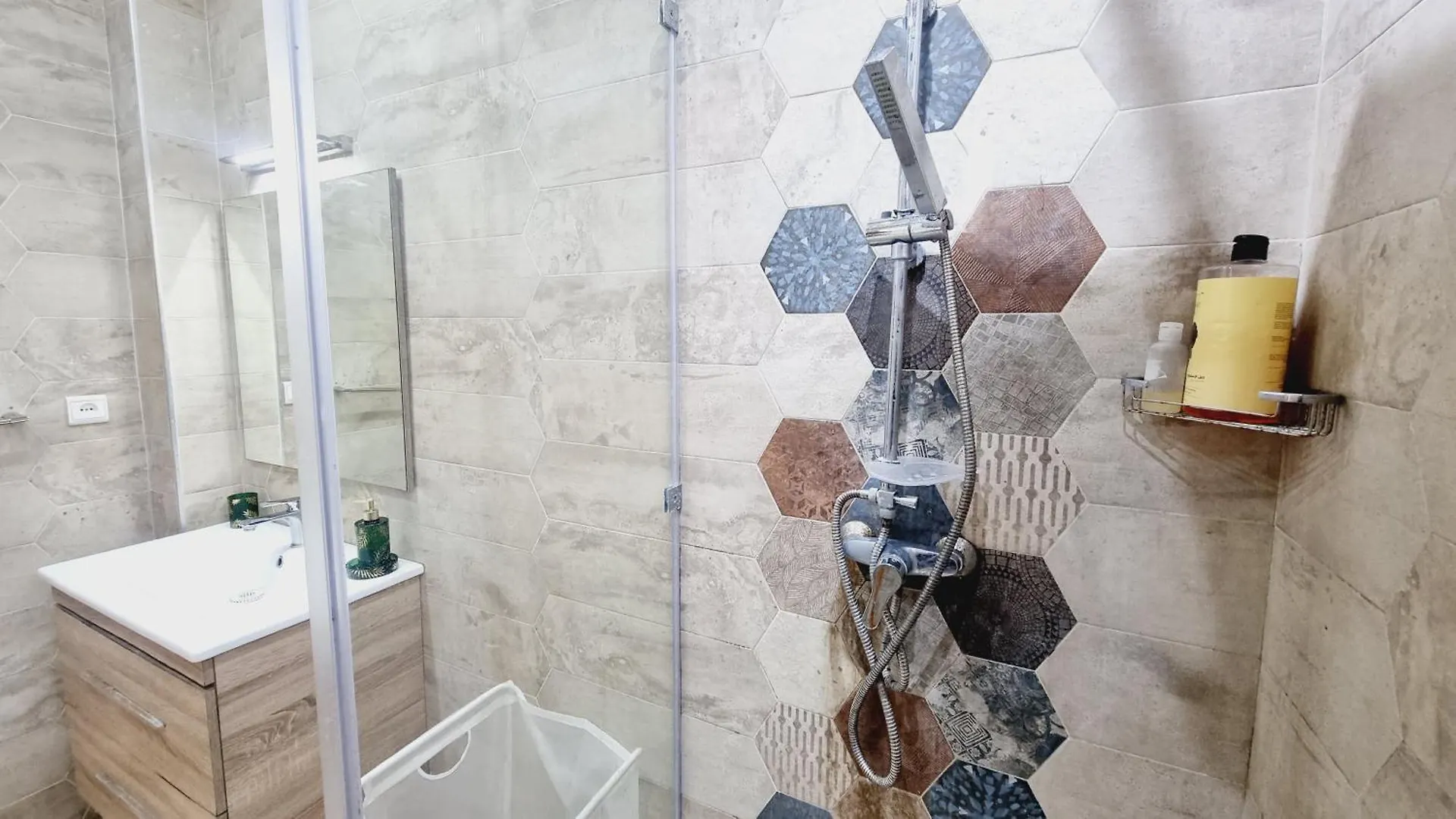 Happy Family Stay With Garden View Casablanca Apartment